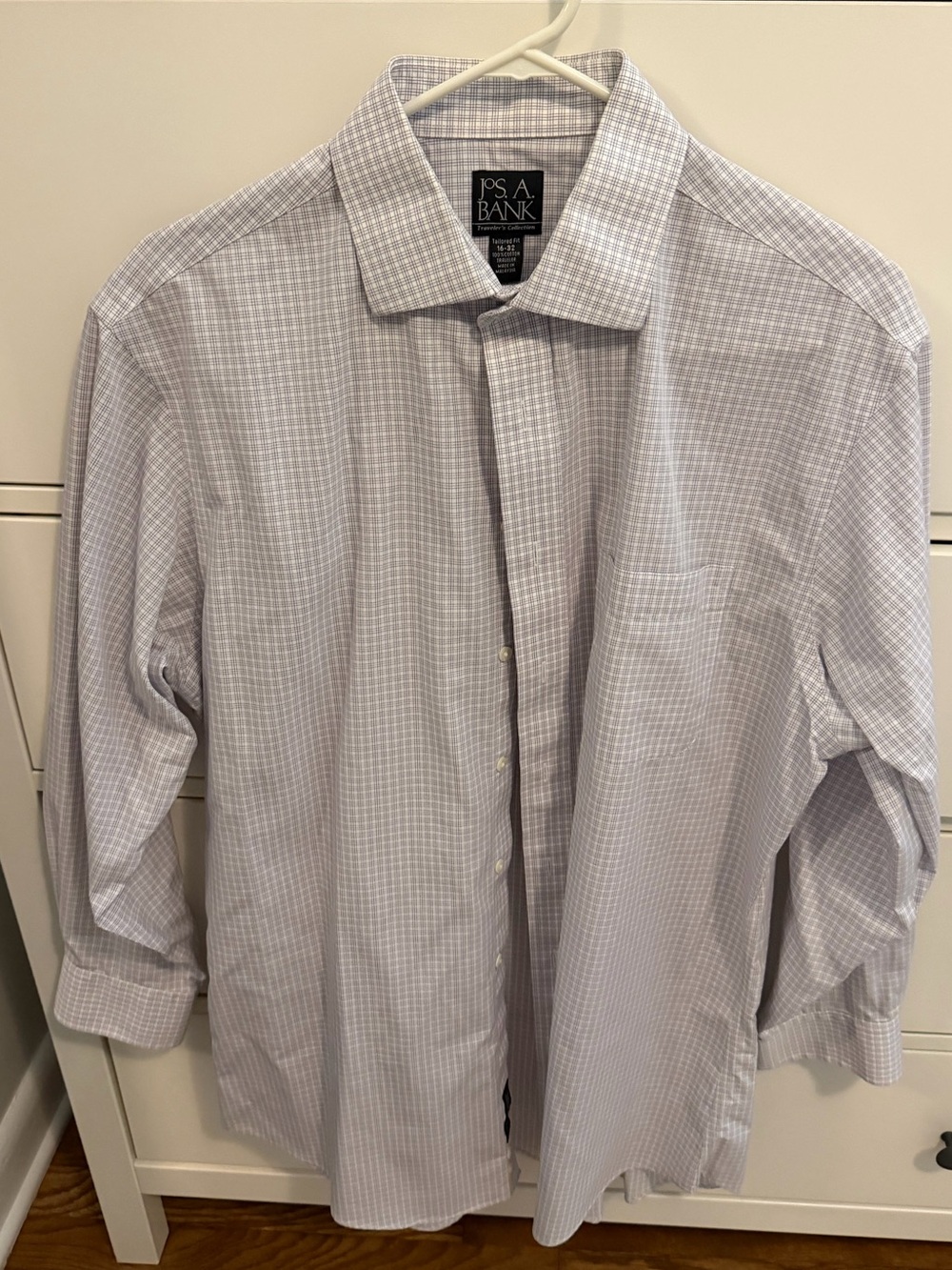 Jos A. Bank Tailored Button Down Shirt size 16